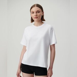 Aija t-shirt is %100 cotton.